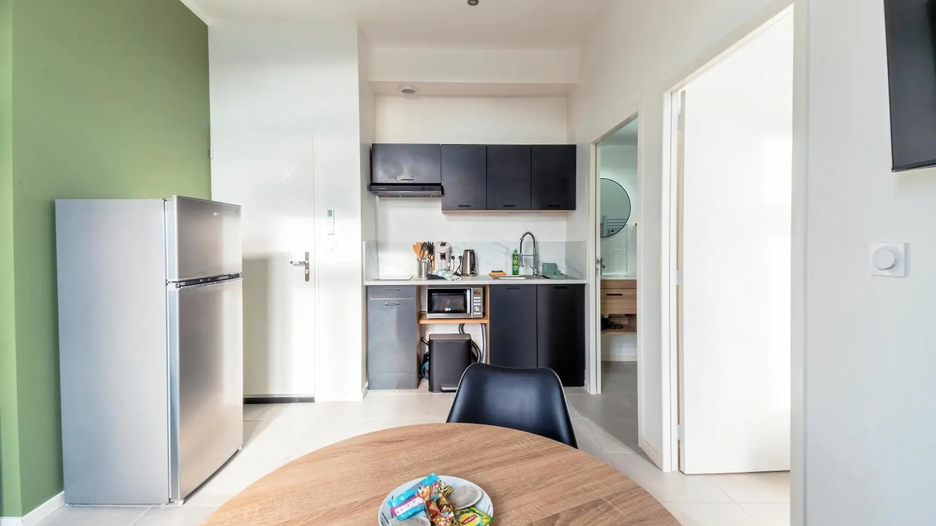 Apartment Chaleureux Appartement T2 Au Calme Et Climatise Proximite Centre Lyon Villeurbanne